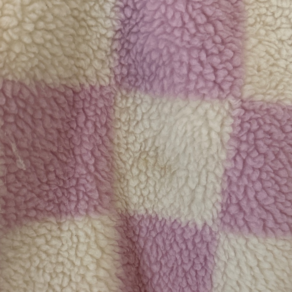Levi's Pink and Cream Checkered Fleece Jacket - Picture 4 of 6